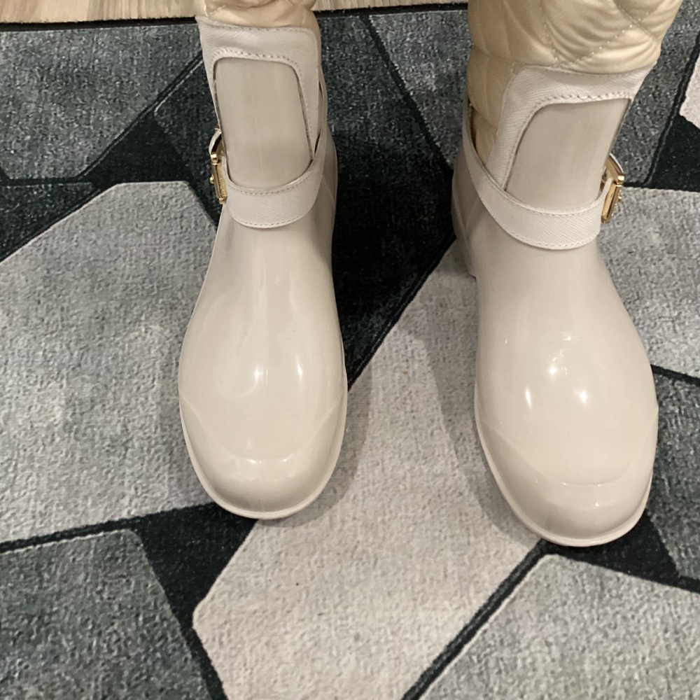 NWOT Michael Kors Fulton Quilted Rubber Rainboots Faux-fur (in box) - Picture 7 of 16